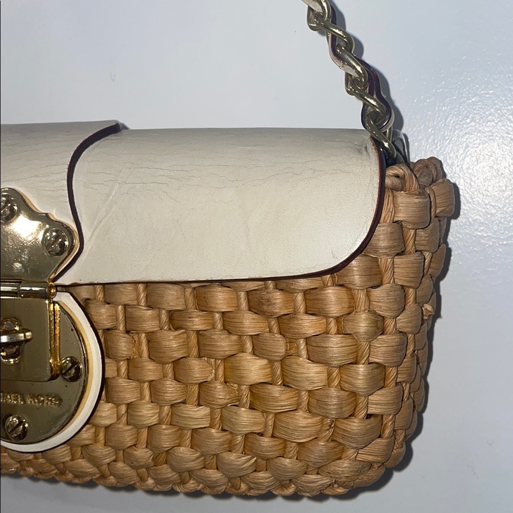 Michael Kors Santorini Straw Bag with Chain Strap - Picture 7 of 14